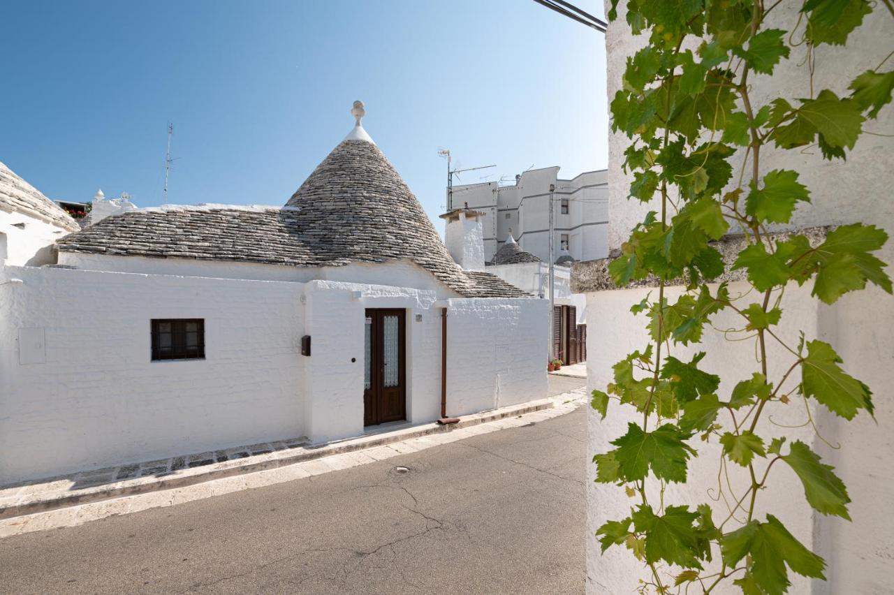 Апартаменты Trullo Dal Cavaliere Альберобелло Экстерьер фото